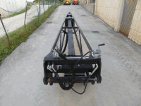 Ausstattungen - Teleskopischer Hakenausleger mit hydraulischer Winde Manitou PT 800