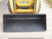 Mini cargadora Gehl V330