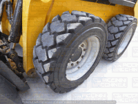 Skid steer loader Gehl R165