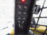 Skid steer loader Gehl R165