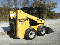 Skid steer loader Gehl R165