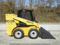 Skid steer loader Gehl R165