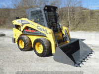 Skid steer loader Gehl V270 HF