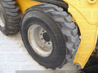 Skid steer loader Gehl V330