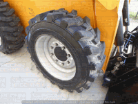 Skid steer loader Mustang 1900R HF