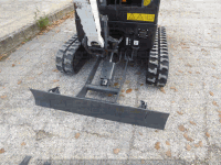 Mini excavator Bobcat E19