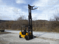 Other machines - Diesel forklift Caterpillar DP30