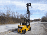 Other machines - Diesel forklift Caterpillar DP30