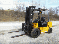 Other machines - Diesel forklift Caterpillar DP30