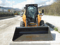 Skid steer loader Case SV280B