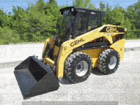 Skid steer loader Gehl V270 HF
