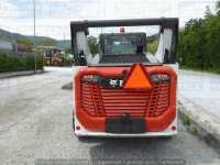 Skid steer loader Bobcat S76