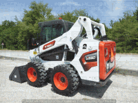Skid steer loader Bobcat S590 HF