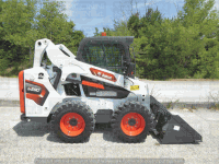 Skid steer loader Bobcat S590 HF