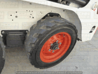 Skid steer loader Bobcat S100