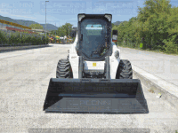 Skid steer loader Bobcat S850 HF